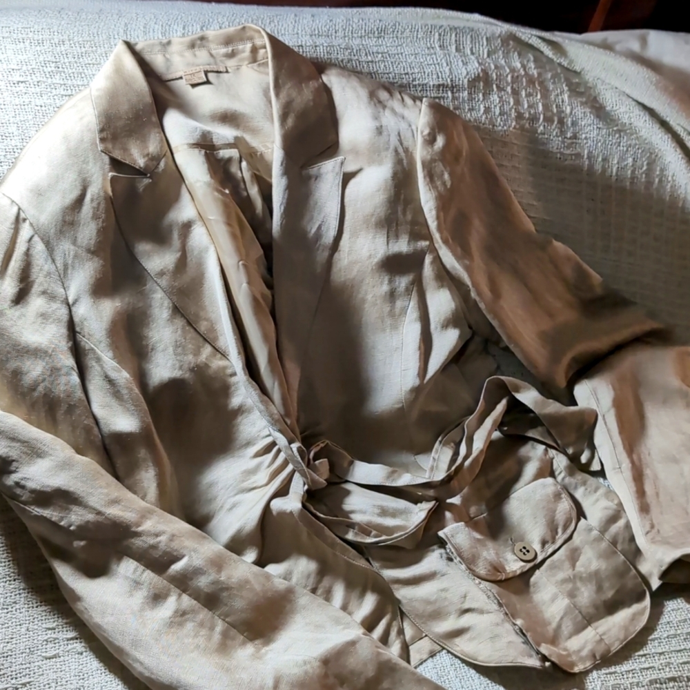 Mikka silk and linen jacket in faun size 14